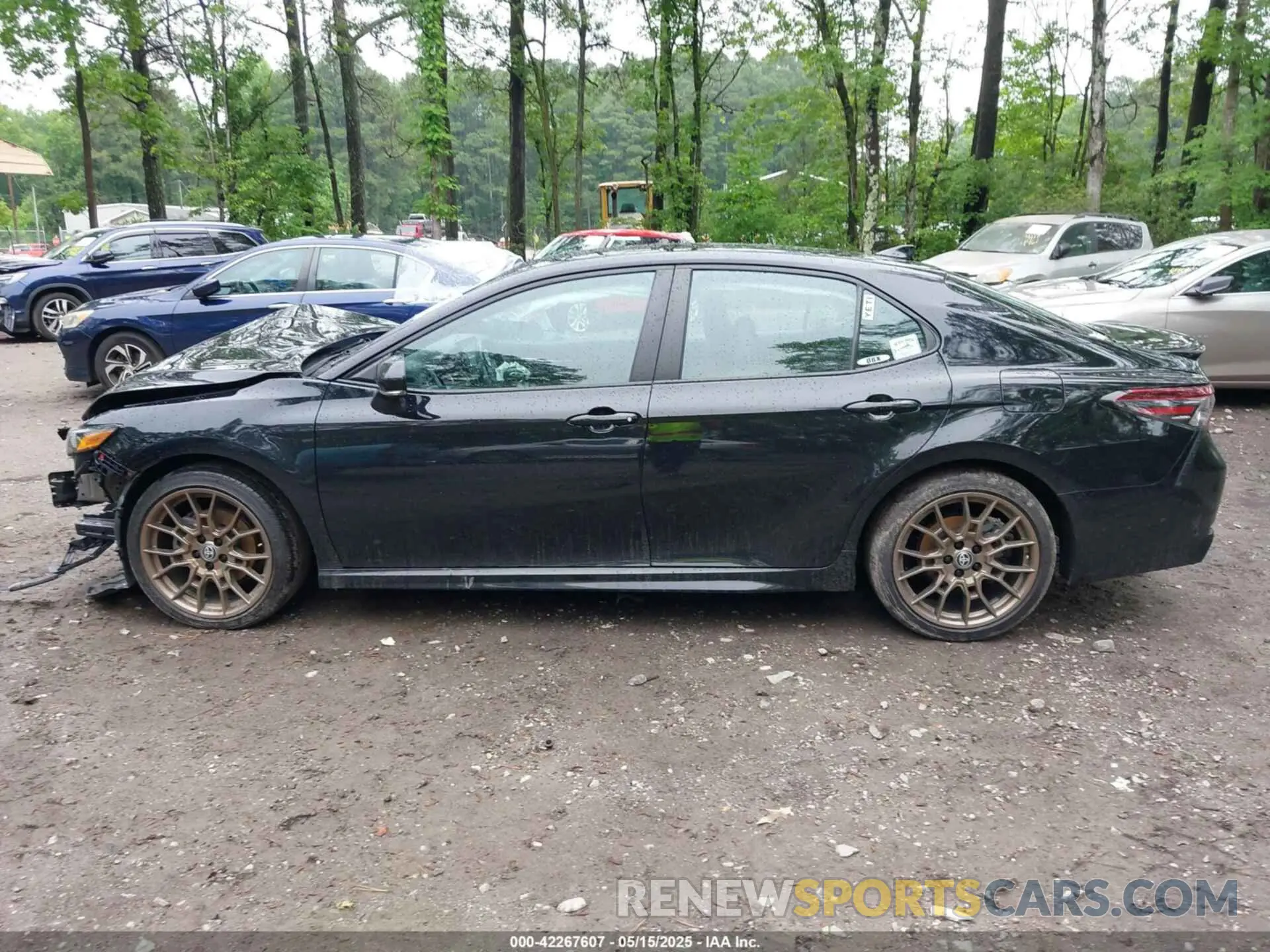 15 Photograph of a damaged car 4T1G11AK5PU169818 TOYOTA CAMRY 2023