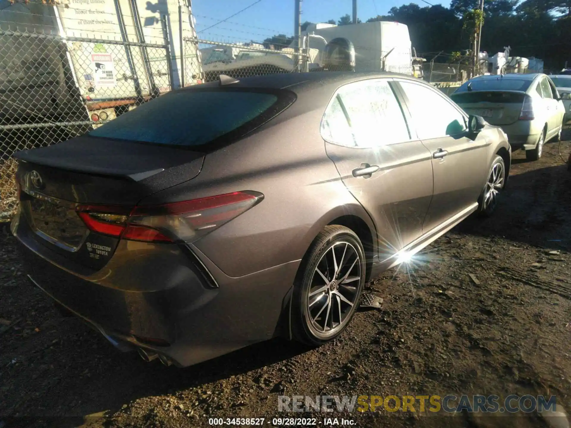 4 Photograph of a damaged car 4T1G11AK5PU725724 TOYOTA CAMRY 2023