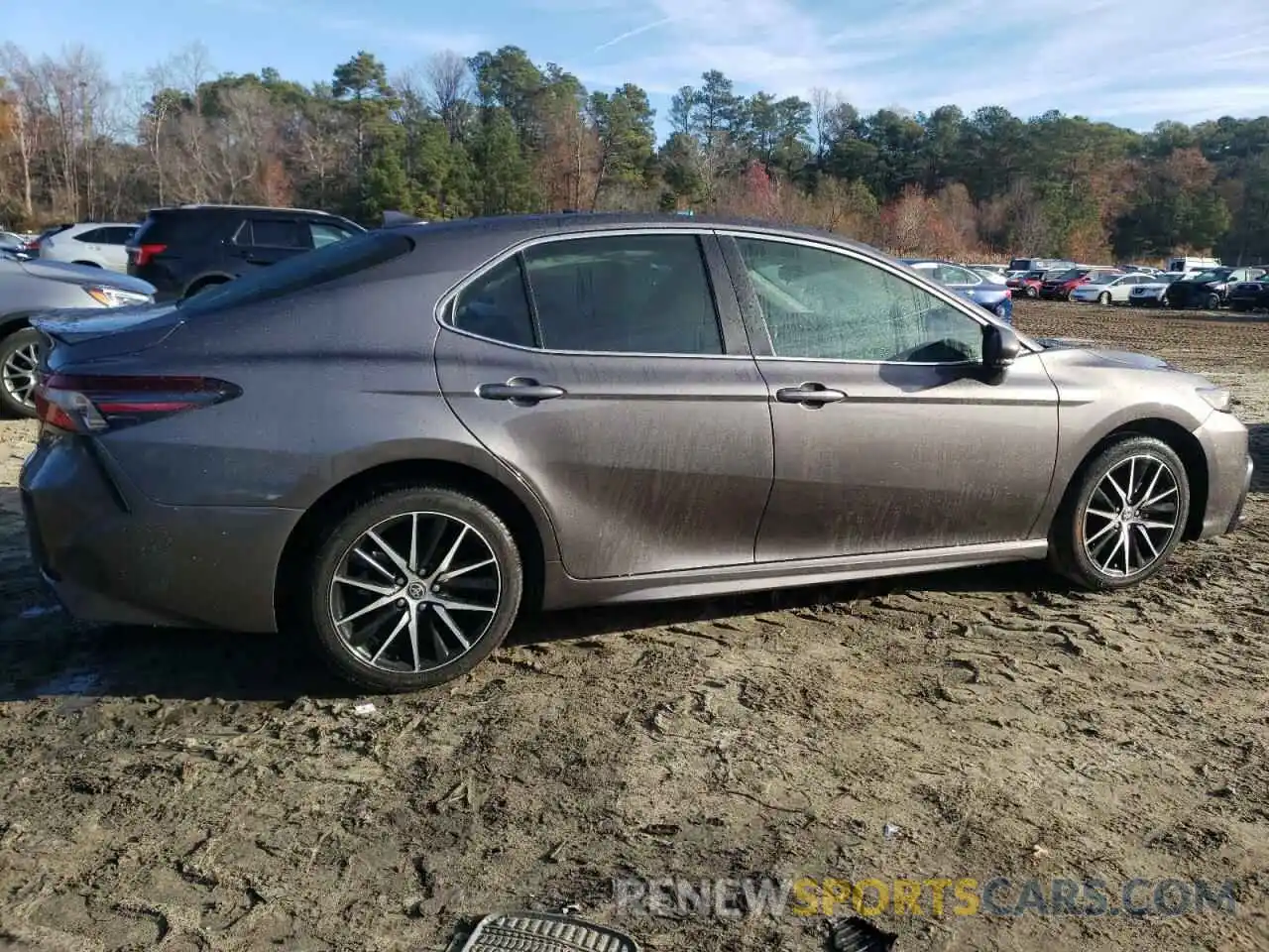 3 Photograph of a damaged car 4T1G11AK5PU788192 TOYOTA CAMRY 2023