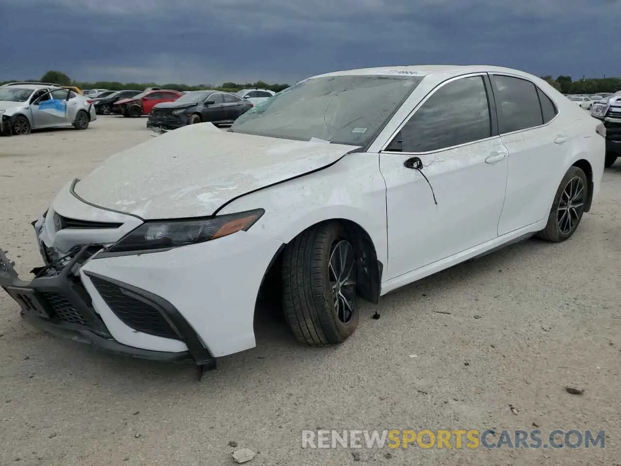 1 Photograph of a damaged car 4T1G11AK5PU789648 TOYOTA CAMRY 2023