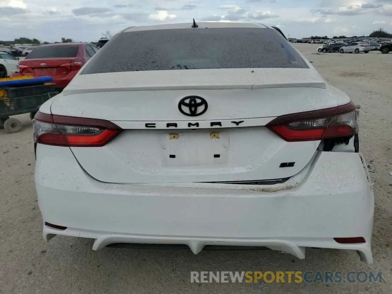 6 Photograph of a damaged car 4T1G11AK5PU789648 TOYOTA CAMRY 2023