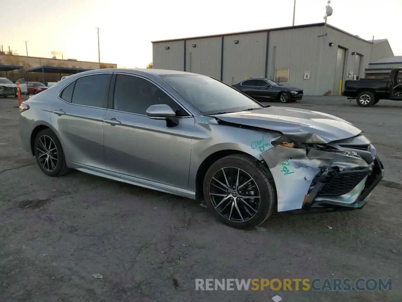 4 Photograph of a damaged car 4T1G11AK5PU838377 TOYOTA CAMRY 2023