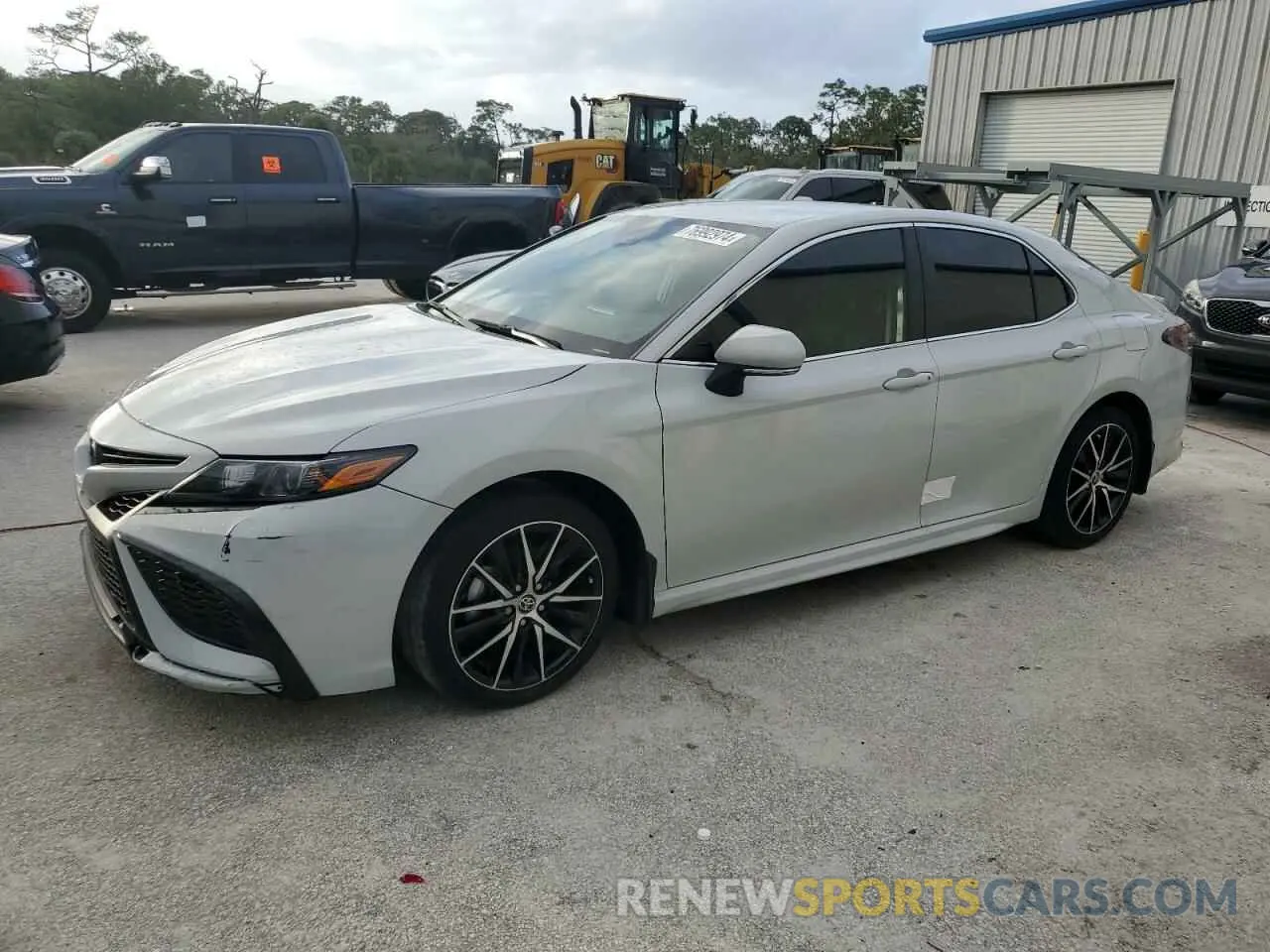 1 Photograph of a damaged car 4T1G11AK6PU105500 TOYOTA CAMRY 2023