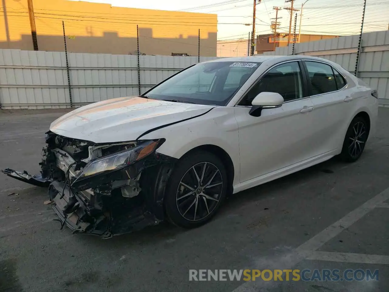1 Photograph of a damaged car 4T1G11AK6PU123060 TOYOTA CAMRY 2023