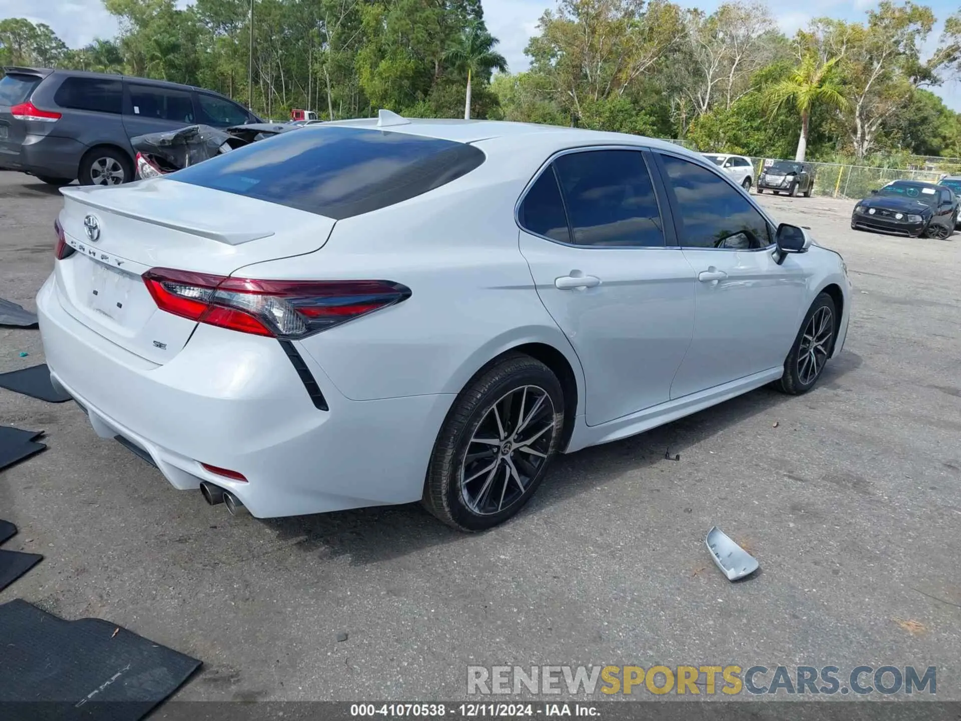 4 Photograph of a damaged car 4T1G11AK6PU123818 TOYOTA CAMRY 2023