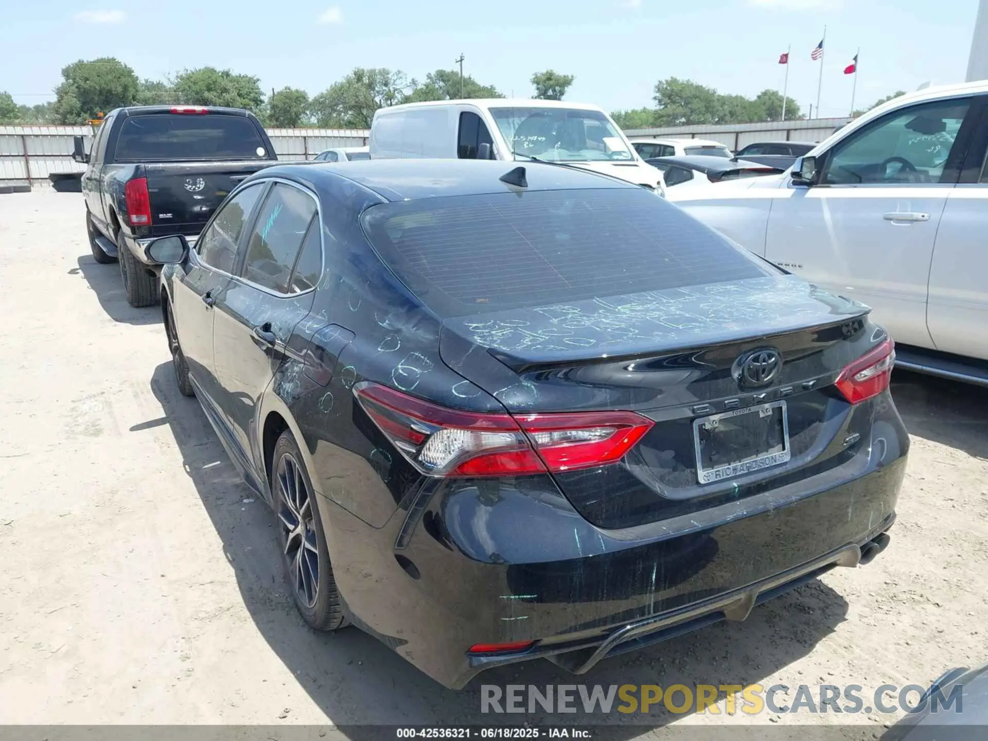 3 Photograph of a damaged car 4T1G11AK6PU760661 TOYOTA CAMRY 2023