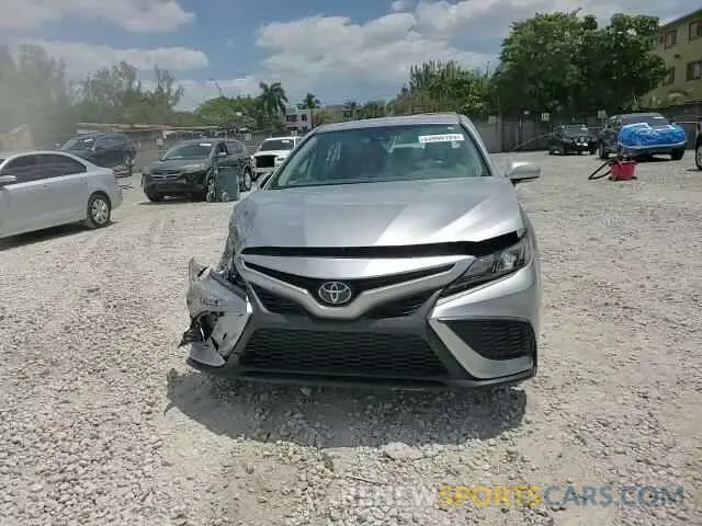 10 Photograph of a damaged car 4T1G11AK6PU763849 TOYOTA CAMRY 2023