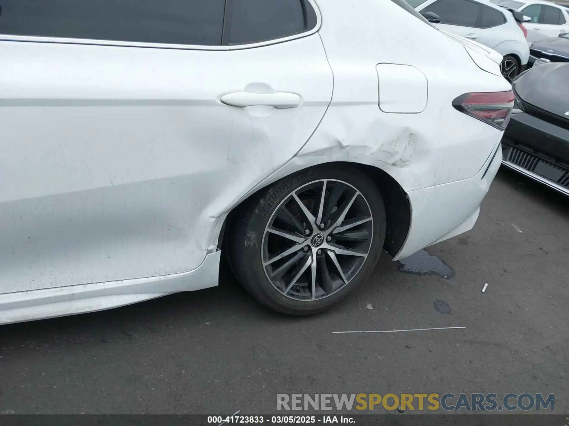 6 Photograph of a damaged car 4T1G11AK6PU764032 TOYOTA CAMRY 2023