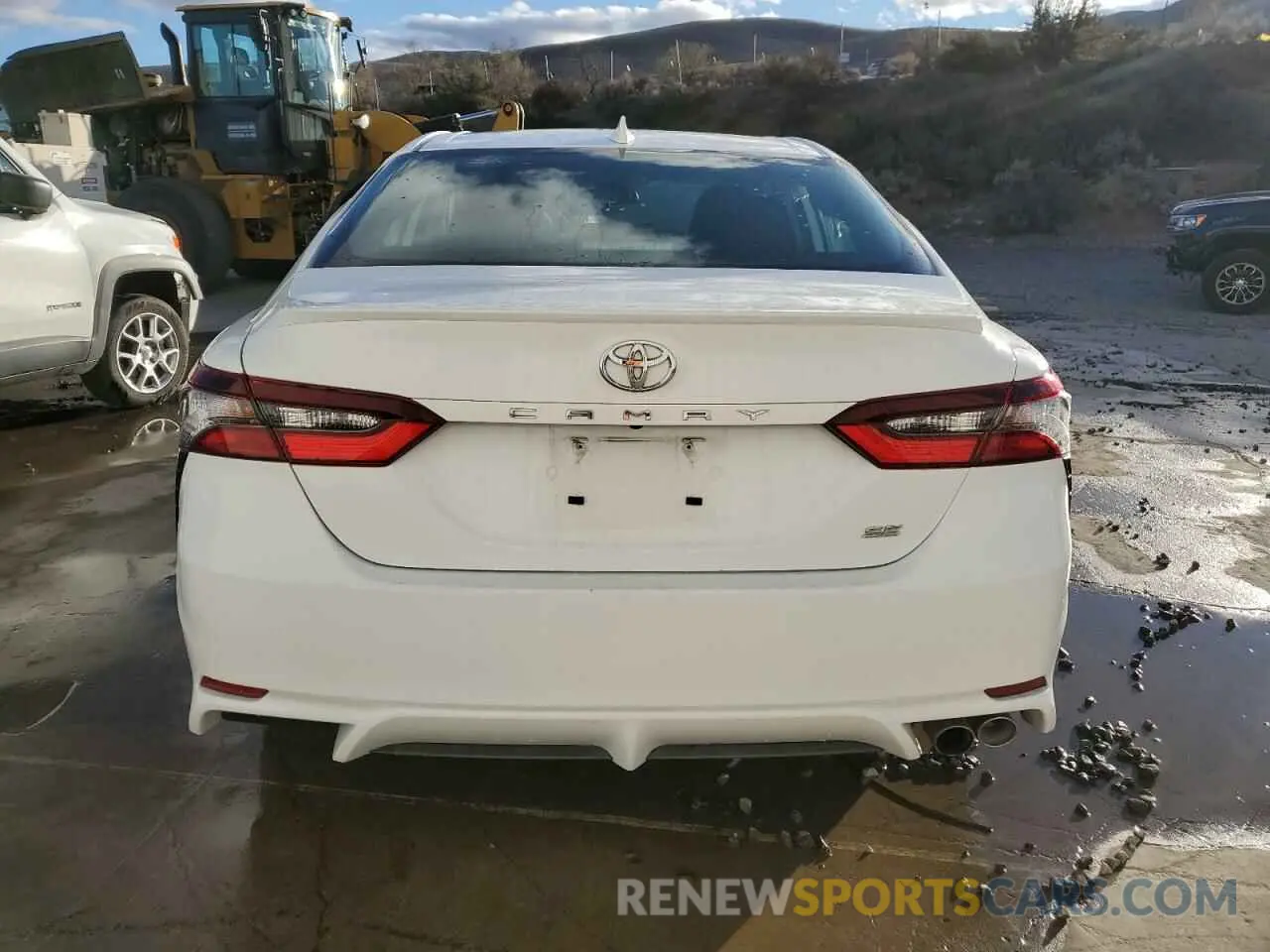 6 Photograph of a damaged car 4T1G11AK6PU769909 TOYOTA CAMRY 2023