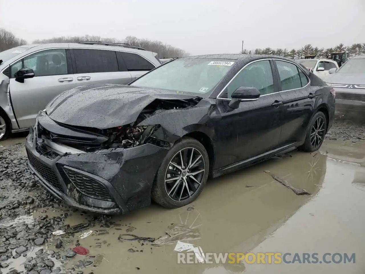 1 Photograph of a damaged car 4T1G11AK6PU817733 TOYOTA CAMRY 2023