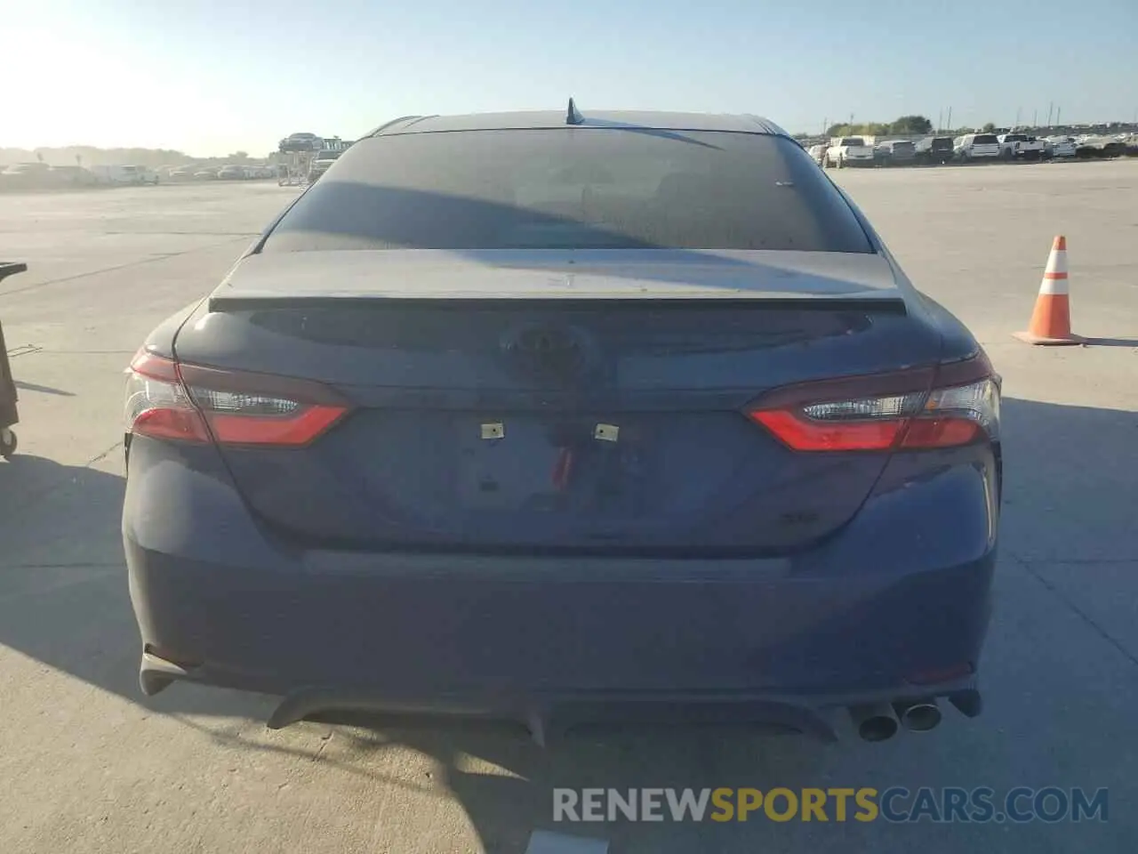 6 Photograph of a damaged car 4T1G11AK7PU092269 TOYOTA CAMRY 2023