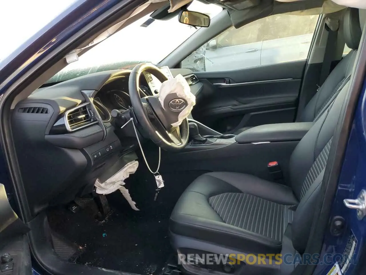 7 Photograph of a damaged car 4T1G11AK7PU092269 TOYOTA CAMRY 2023
