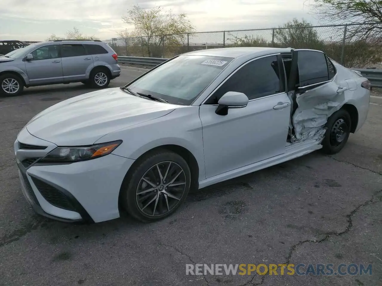 1 Photograph of a damaged car 4T1G11AK7PU099724 TOYOTA CAMRY 2023
