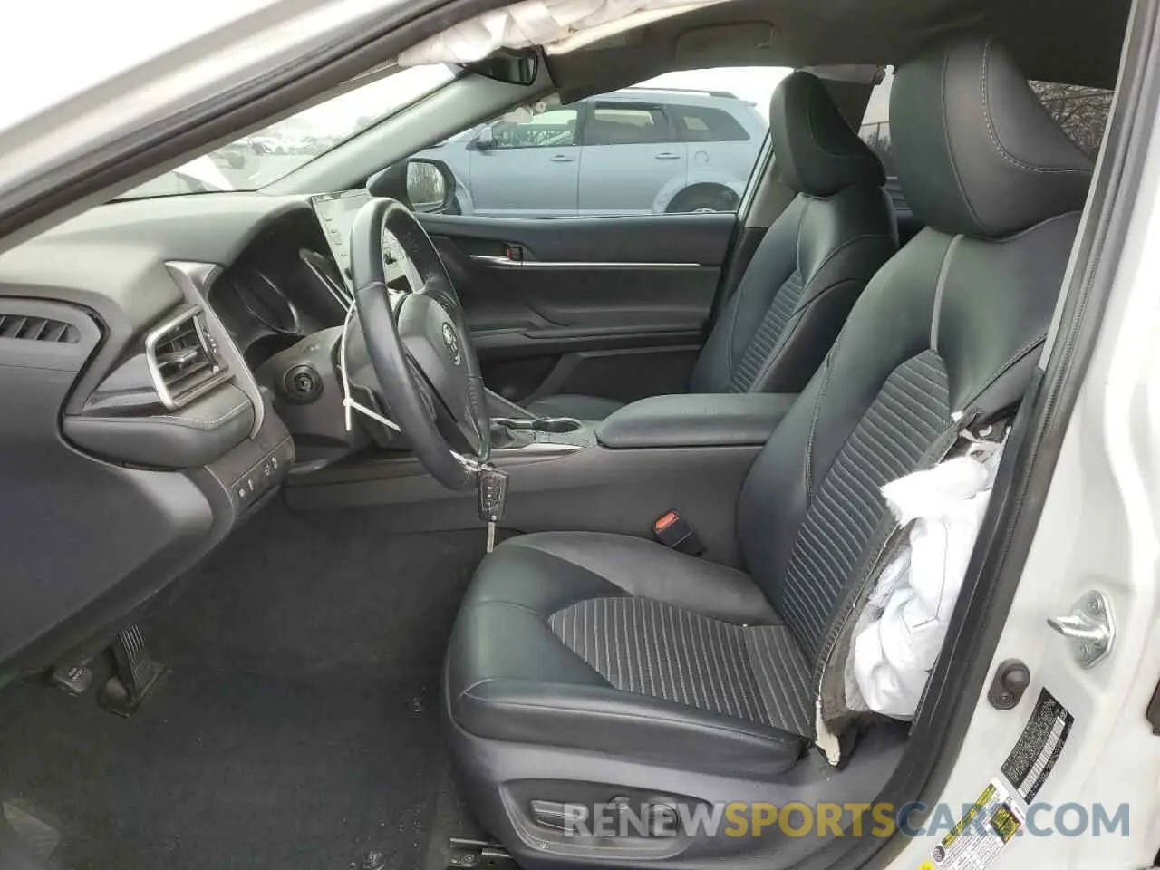 7 Photograph of a damaged car 4T1G11AK7PU099724 TOYOTA CAMRY 2023