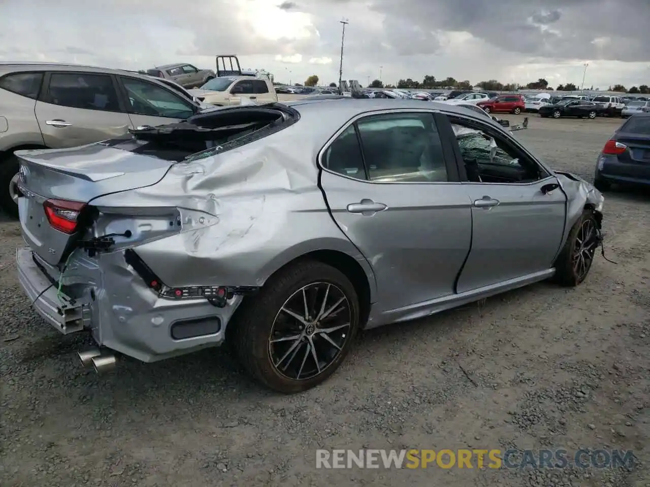 3 Photograph of a damaged car 4T1G11AK7PU148971 TOYOTA CAMRY 2023