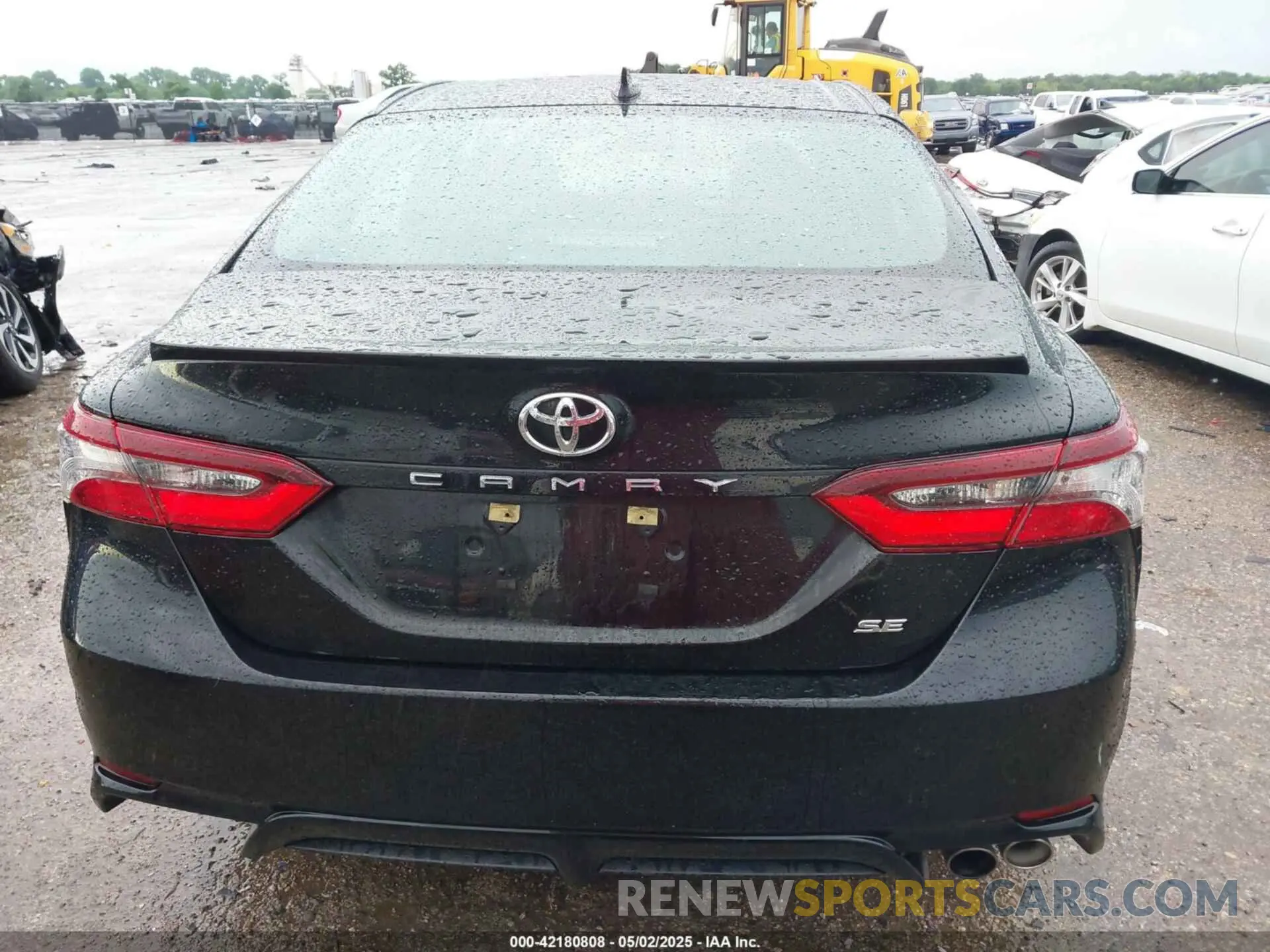16 Photograph of a damaged car 4T1G11AK7PU736918 TOYOTA CAMRY 2023