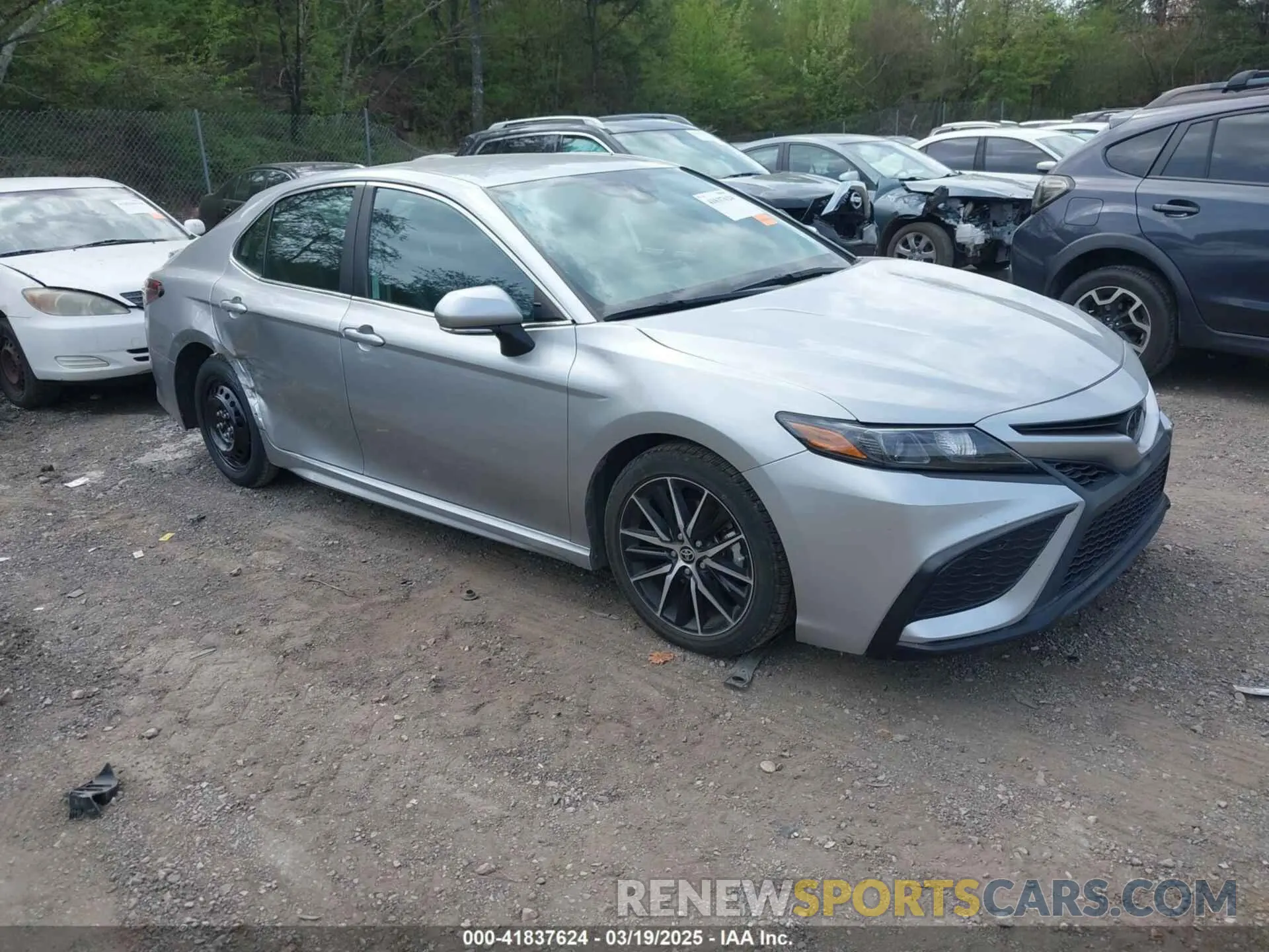1 Photograph of a damaged car 4T1G11AK7PU762290 TOYOTA CAMRY 2023
