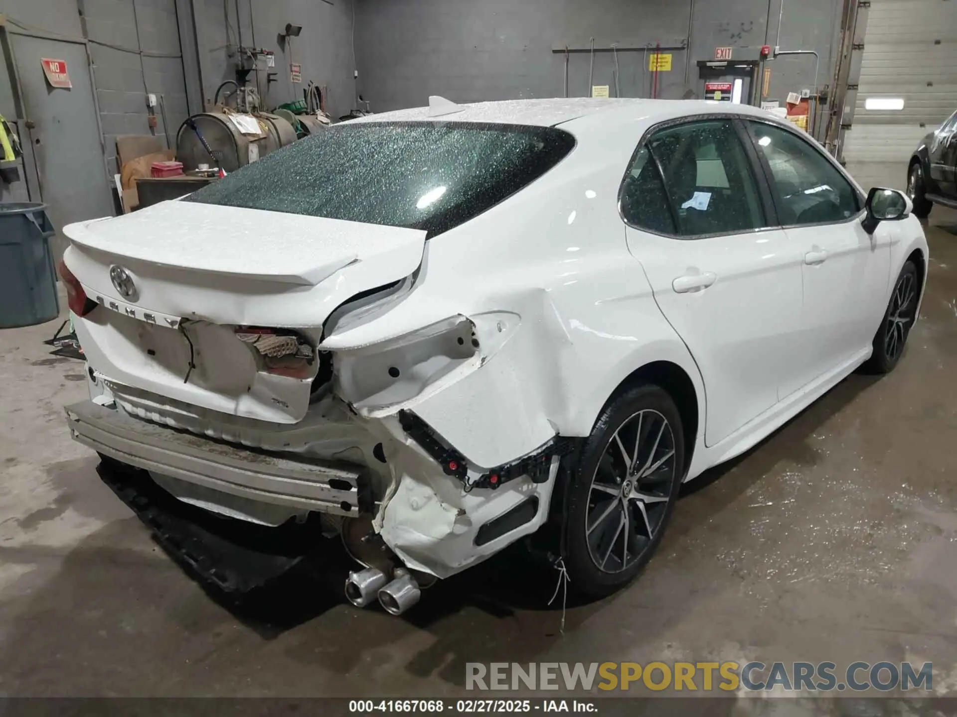 6 Photograph of a damaged car 4T1G11AK7PU768185 TOYOTA CAMRY 2023