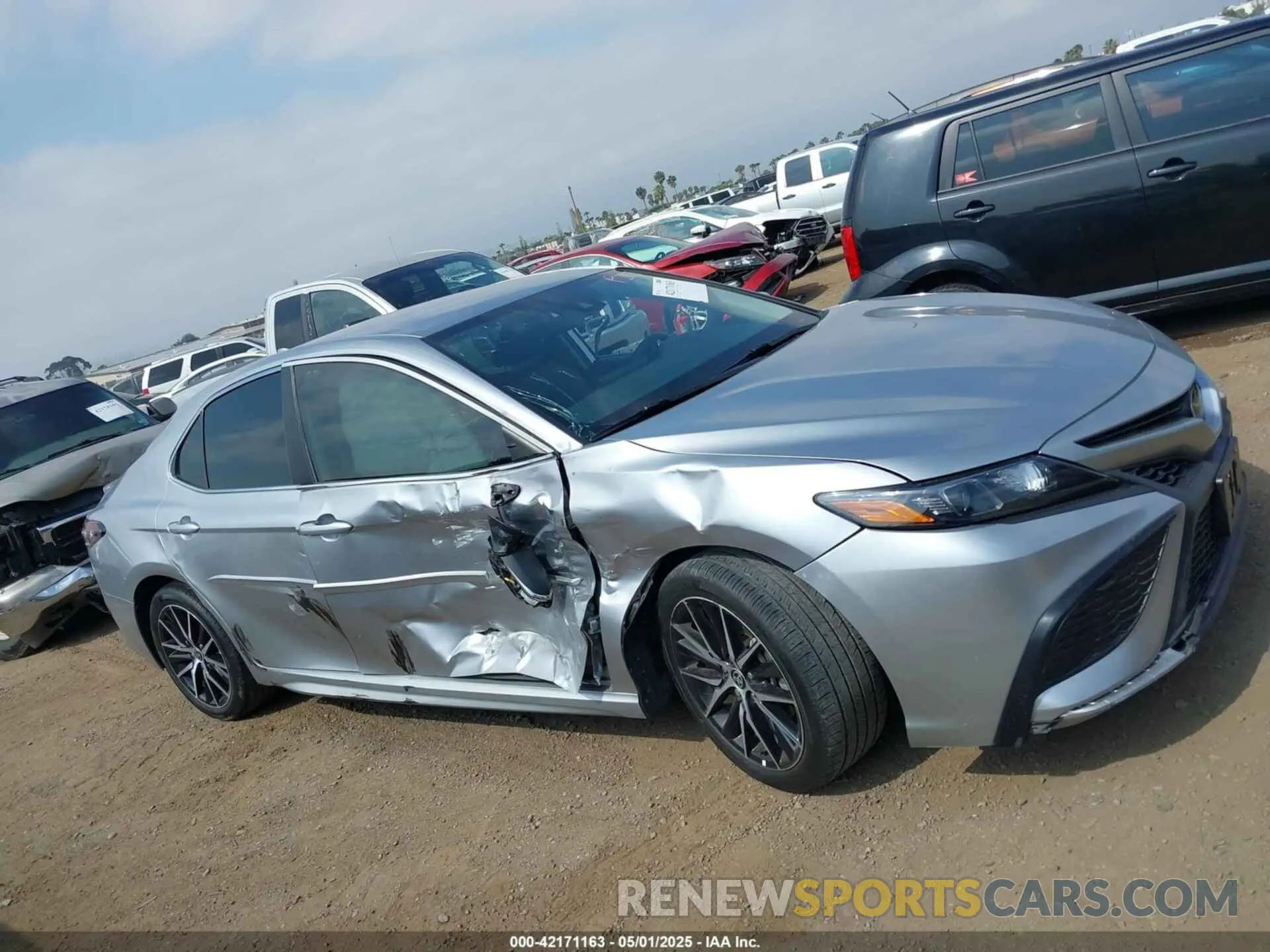 13 Photograph of a damaged car 4T1G11AK7PU782166 TOYOTA CAMRY 2023