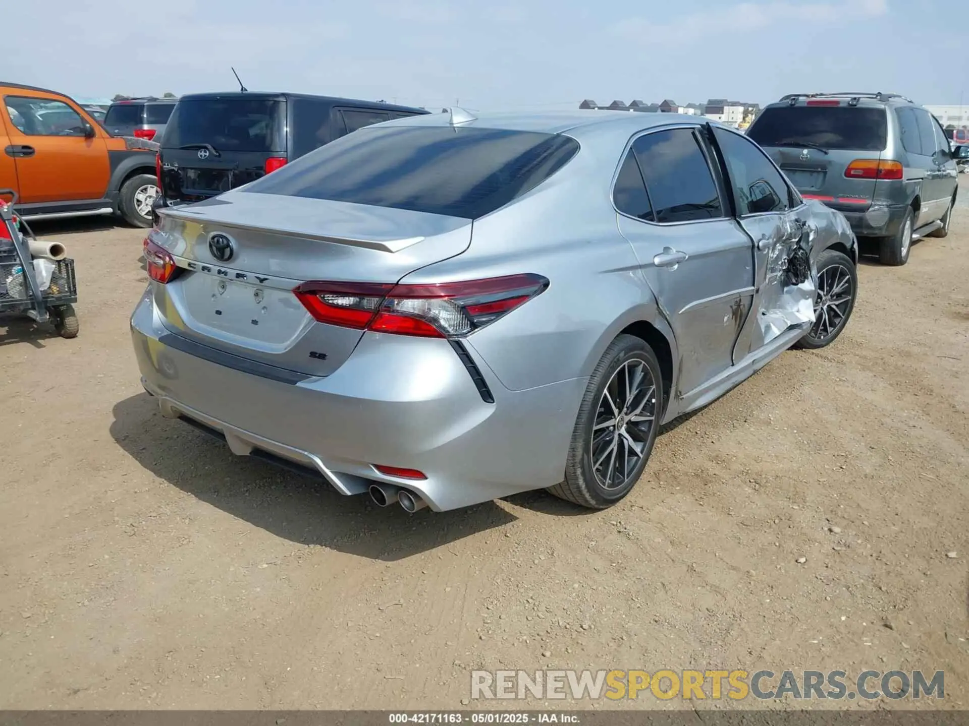 4 Photograph of a damaged car 4T1G11AK7PU782166 TOYOTA CAMRY 2023
