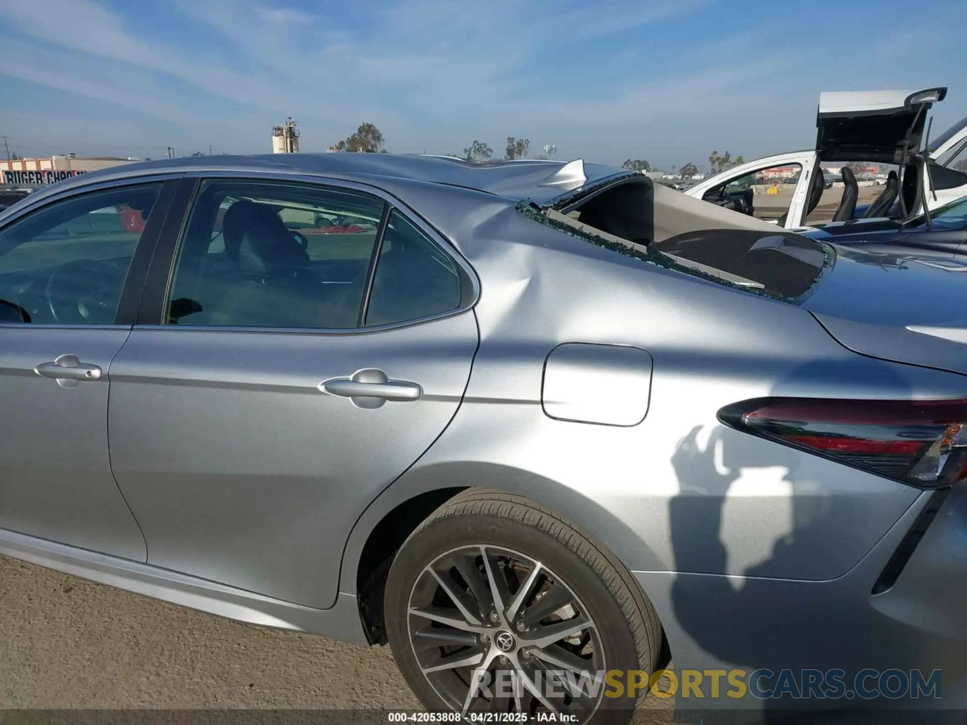 17 Photograph of a damaged car 4T1G11AK7PU789781 TOYOTA CAMRY 2023