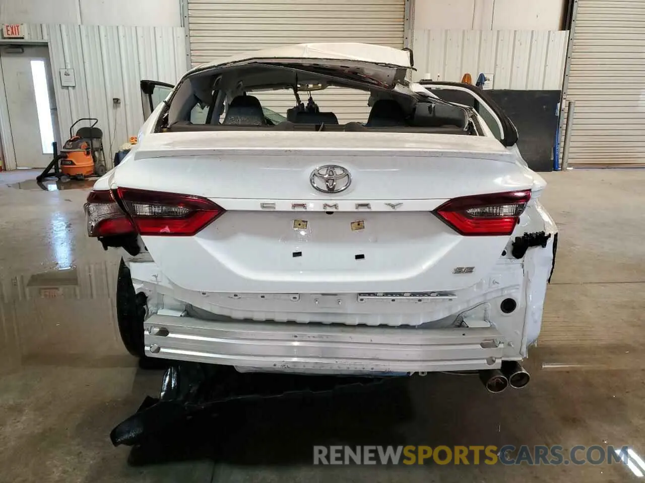 6 Photograph of a damaged car 4T1G11AK7PU803419 TOYOTA CAMRY 2023