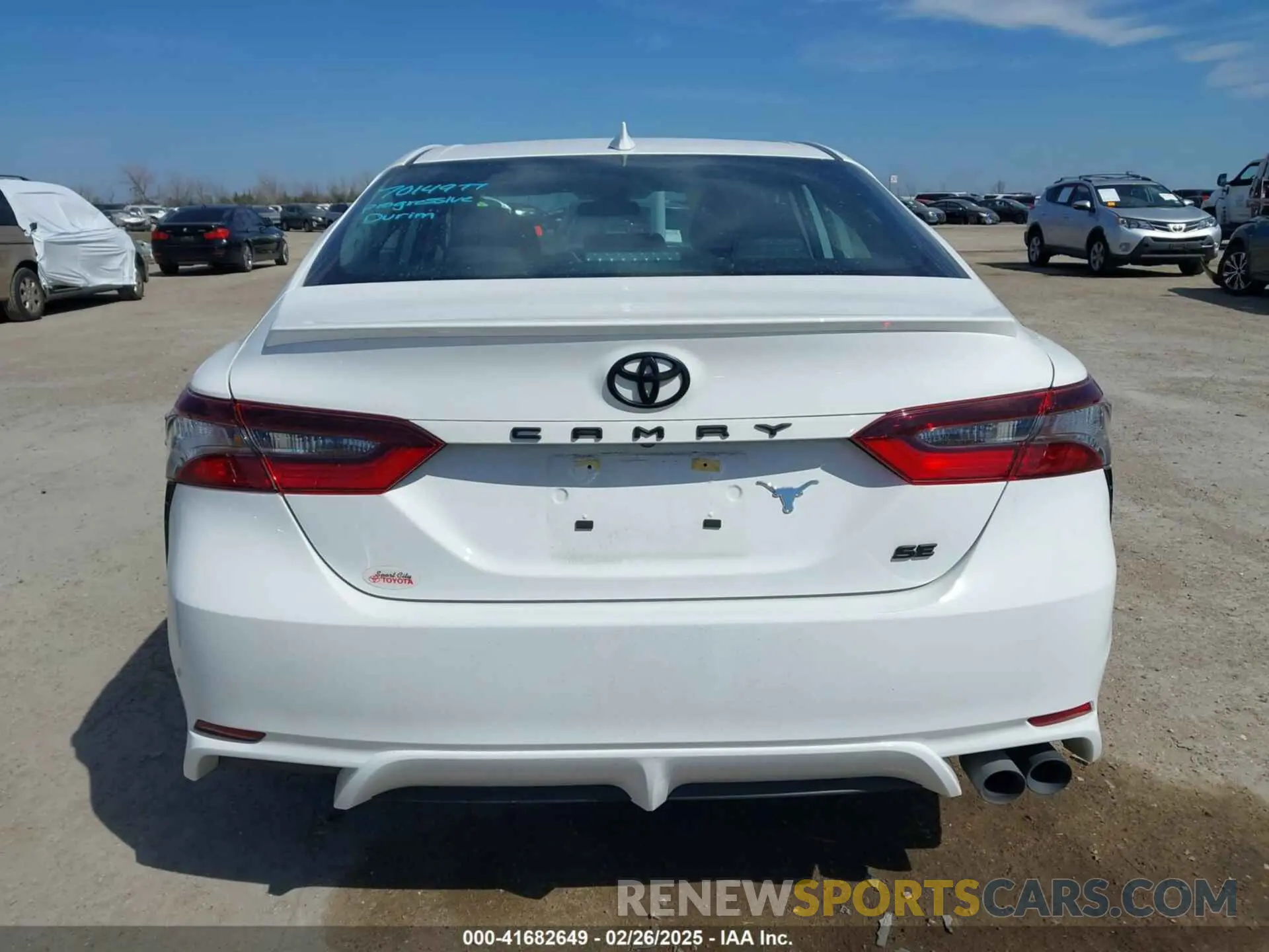 16 Photograph of a damaged car 4T1G11AK7PU821225 TOYOTA CAMRY 2023