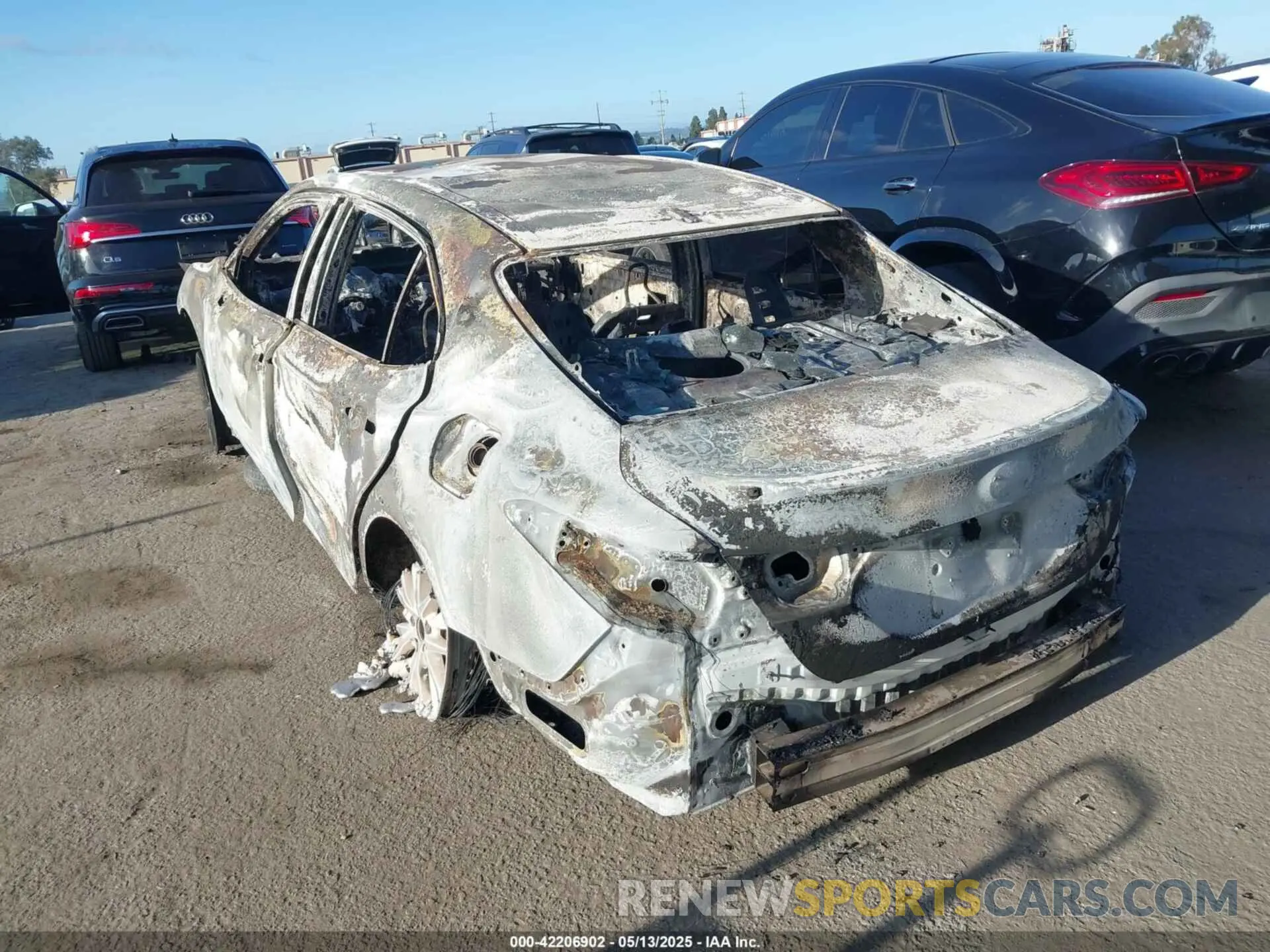 3 Photograph of a damaged car 4T1G11AK7PU826487 TOYOTA CAMRY 2023