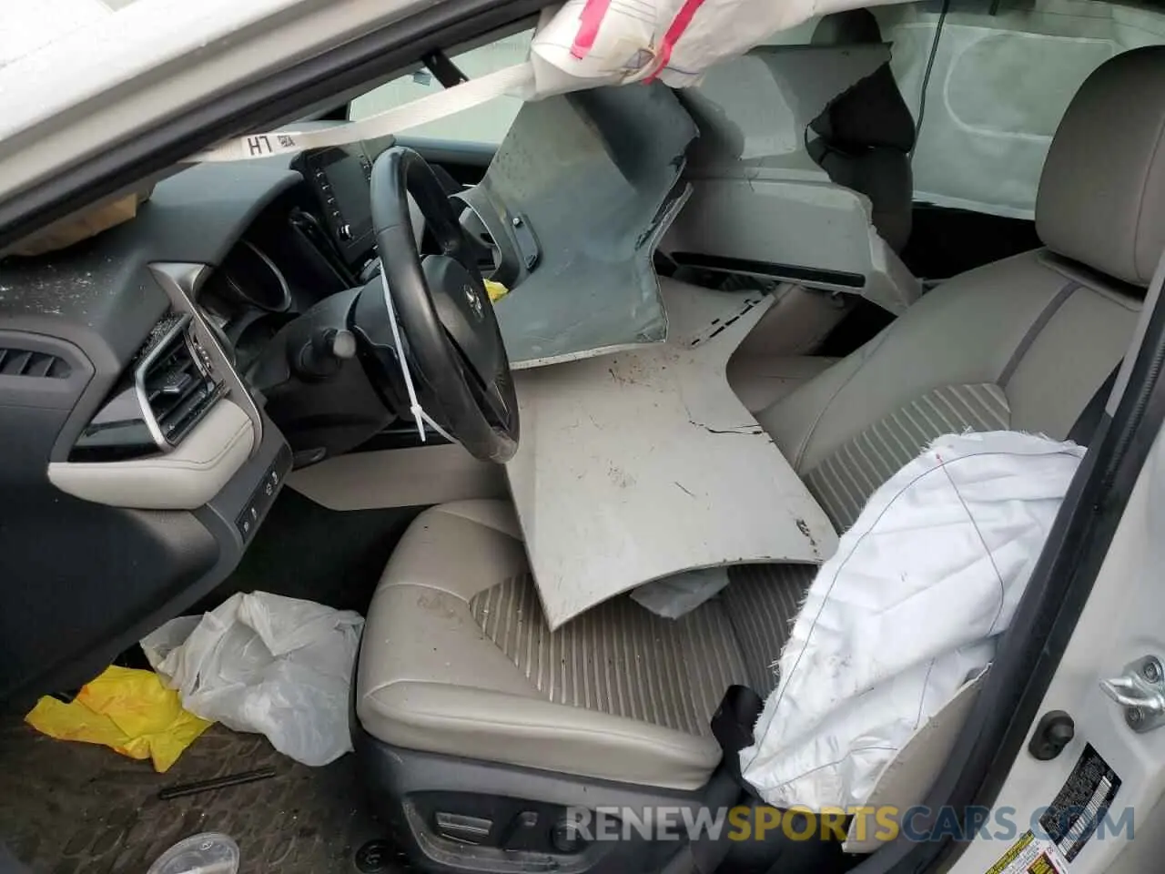 7 Photograph of a damaged car 4T1G11AK8PU096265 TOYOTA CAMRY 2023