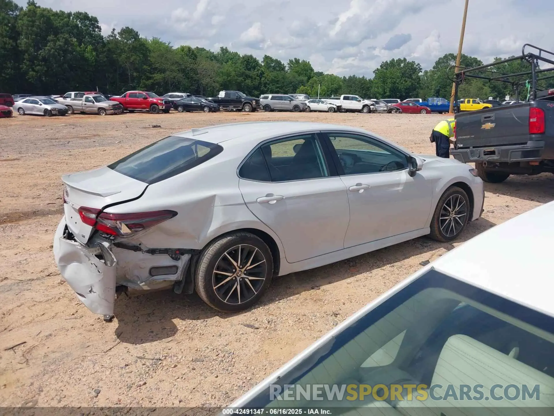 4 Photograph of a damaged car 4T1G11AK8PU097996 TOYOTA CAMRY 2023
