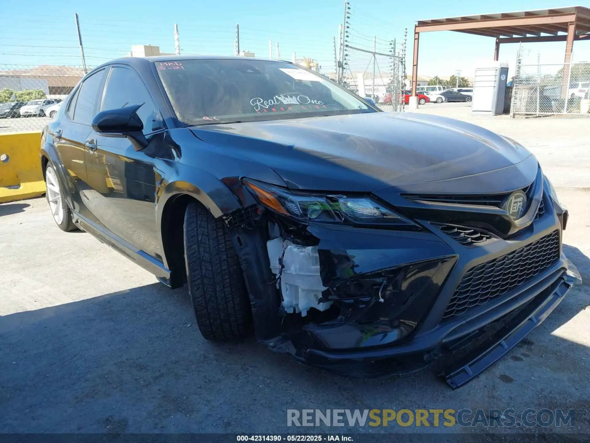 1 Photograph of a damaged car 4T1G11AK8PU782354 TOYOTA CAMRY 2023