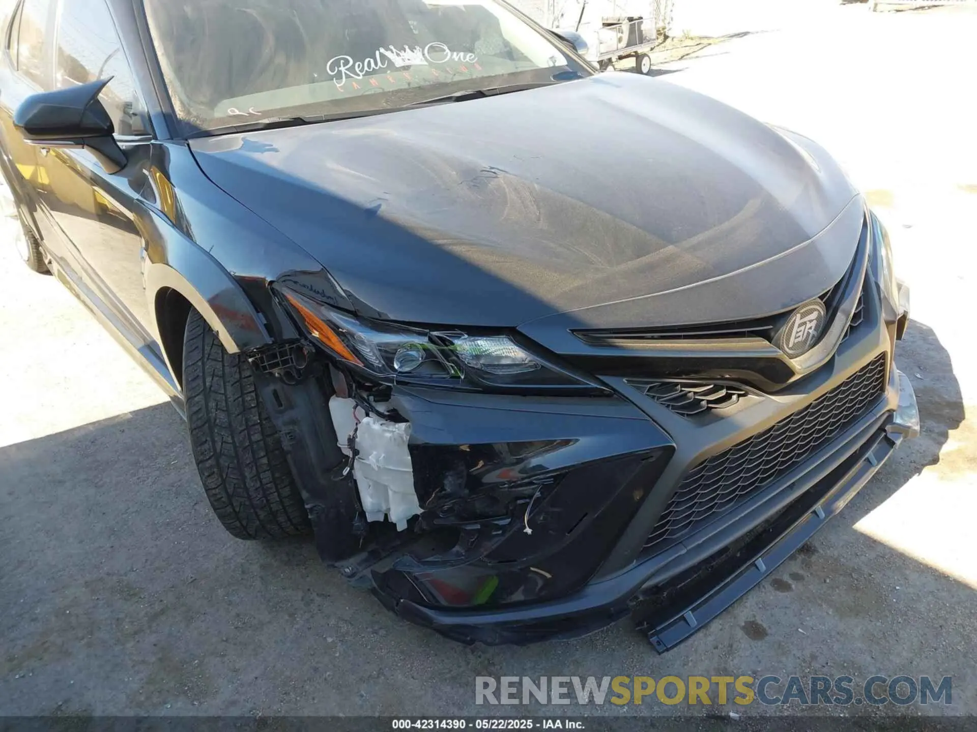 6 Photograph of a damaged car 4T1G11AK8PU782354 TOYOTA CAMRY 2023