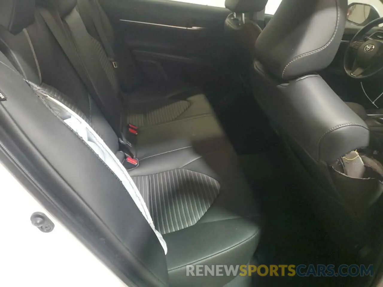 10 Photograph of a damaged car 4T1G11AK8PU823372 TOYOTA CAMRY 2023