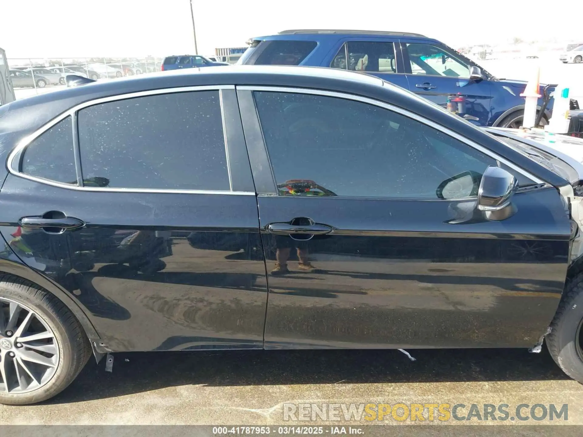 14 Photograph of a damaged car 4T1G11AK8PU839068 TOYOTA CAMRY 2023