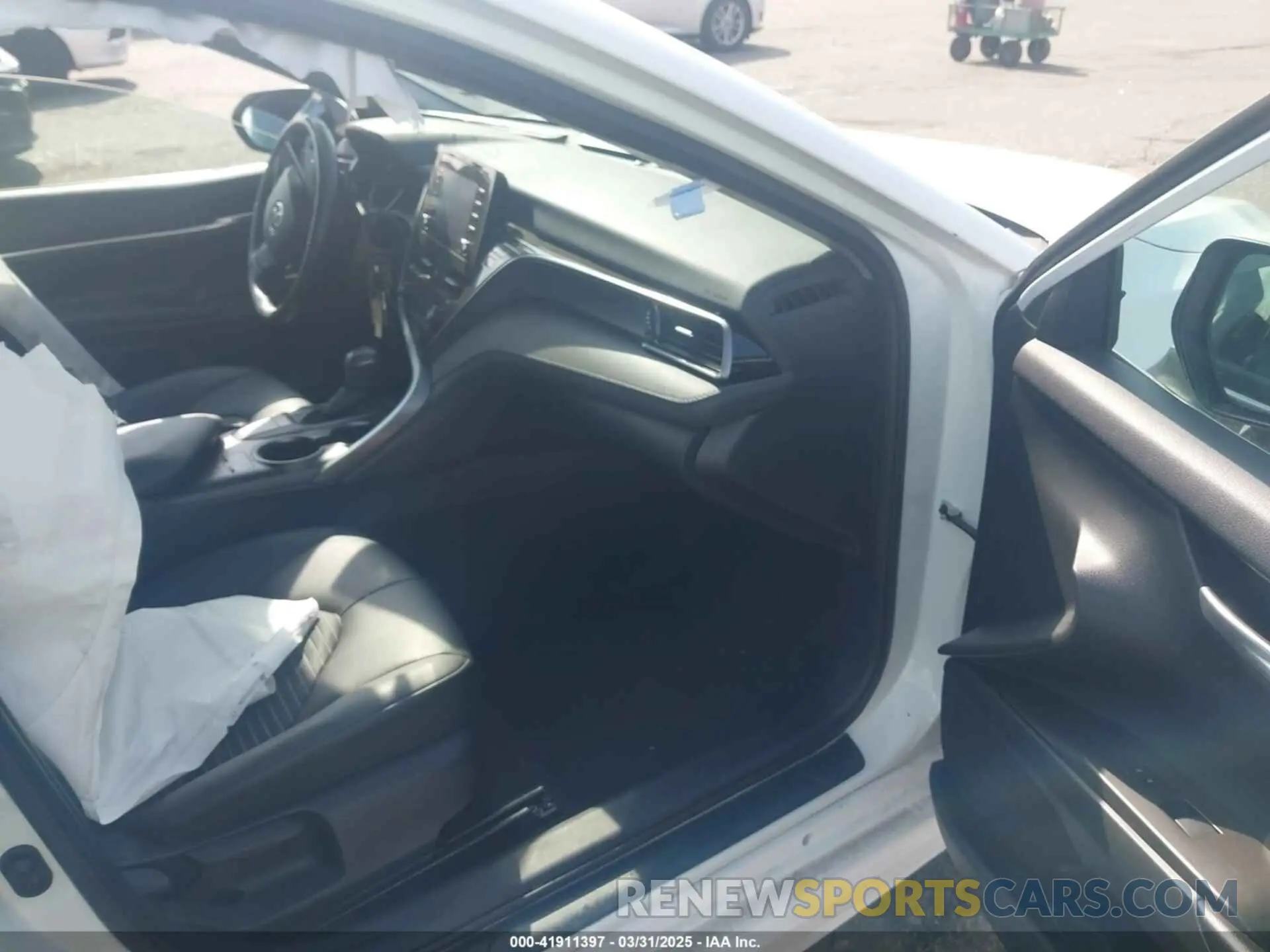 5 Photograph of a damaged car 4T1G11AK9PU170826 TOYOTA CAMRY 2023