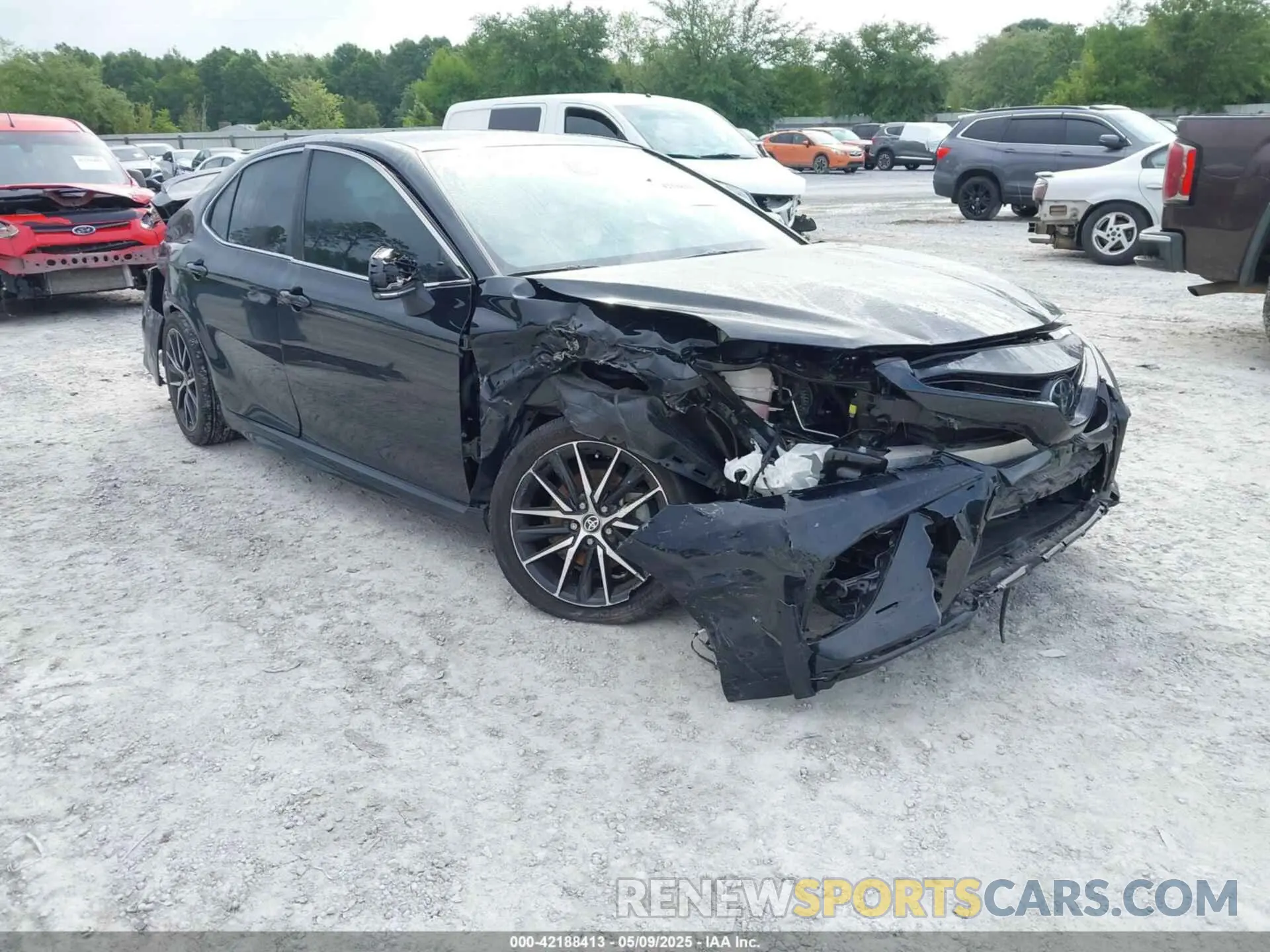 1 Photograph of a damaged car 4T1G11AK9PU796795 TOYOTA CAMRY 2023