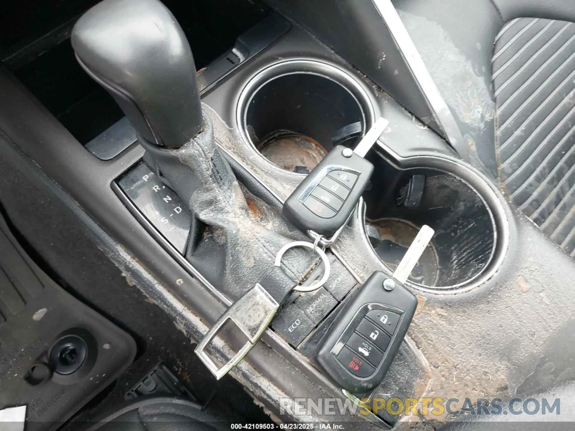 11 Photograph of a damaged car 4T1G11AK9PU812493 TOYOTA CAMRY 2023