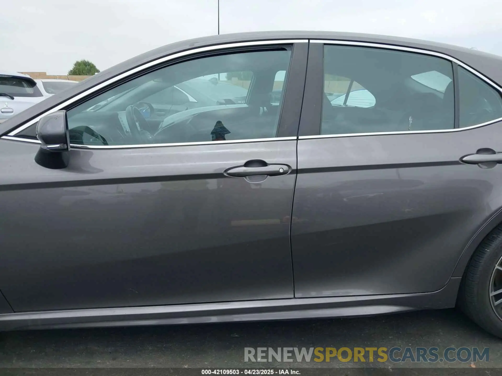 15 Photograph of a damaged car 4T1G11AK9PU812493 TOYOTA CAMRY 2023