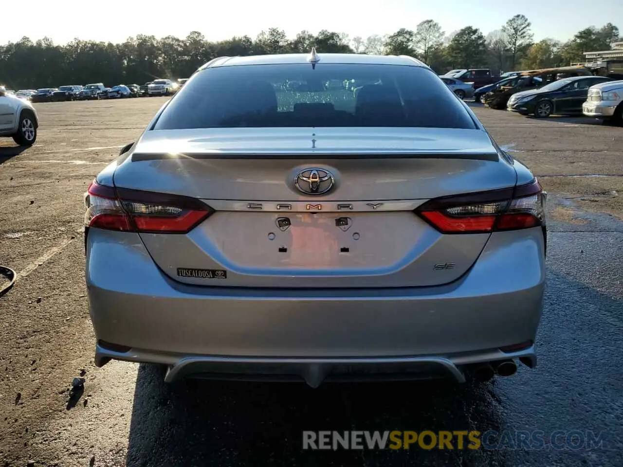 6 Photograph of a damaged car 4T1G11AKXPU098194 TOYOTA CAMRY 2023