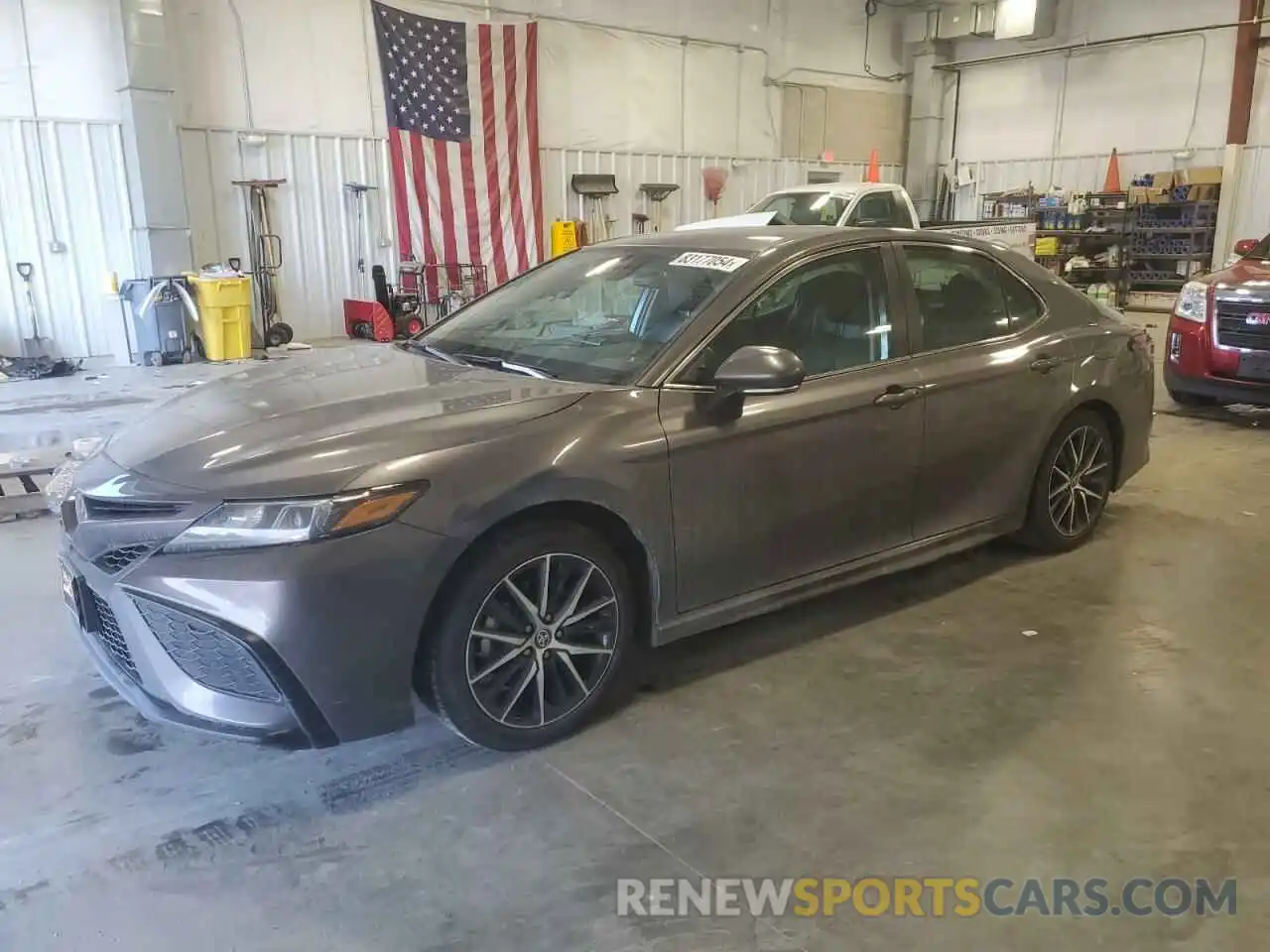 1 Photograph of a damaged car 4T1G11AKXPU128925 TOYOTA CAMRY 2023