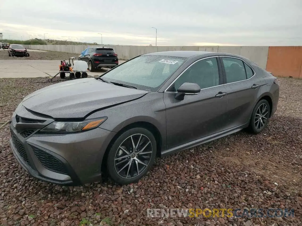 1 Photograph of a damaged car 4T1G11AKXPU753423 TOYOTA CAMRY 2023