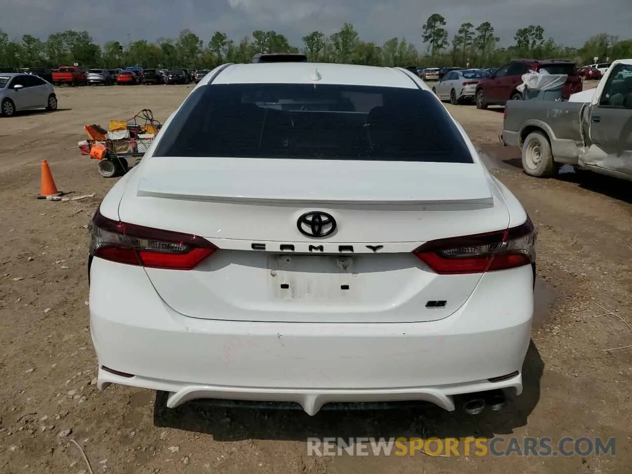 6 Photograph of a damaged car 4T1G11AKXPU767953 TOYOTA CAMRY 2023