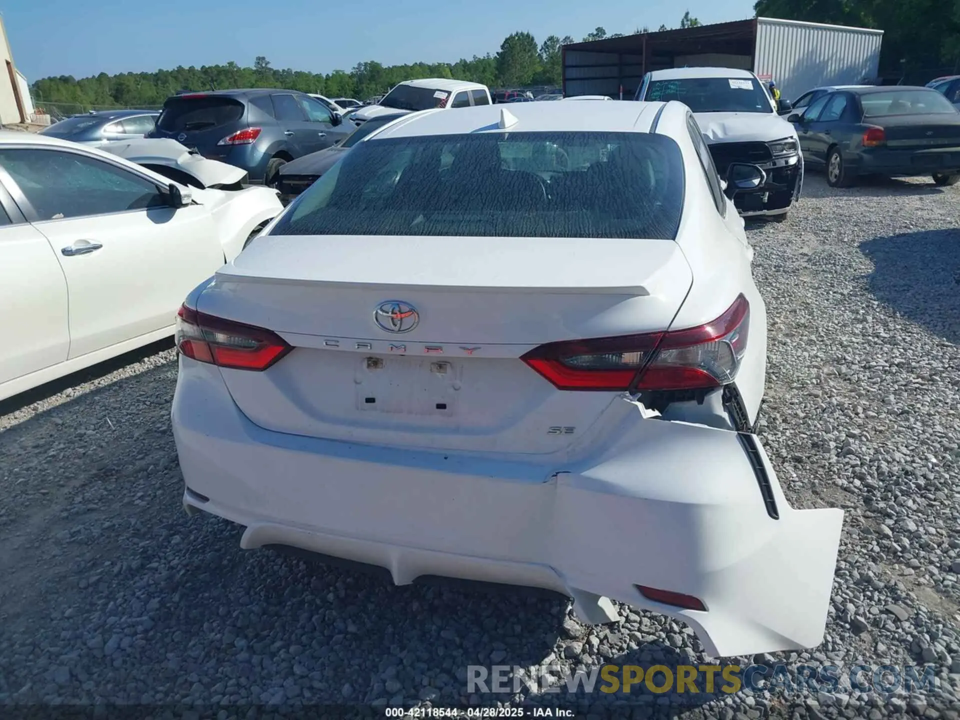 16 Photograph of a damaged car 4T1G11AKXPU768990 TOYOTA CAMRY 2023