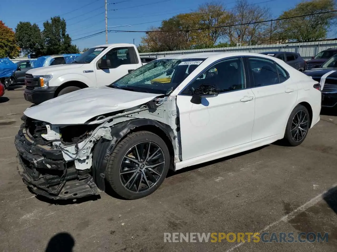 1 Photograph of a damaged car 4T1G11AKXPU769637 TOYOTA CAMRY 2023