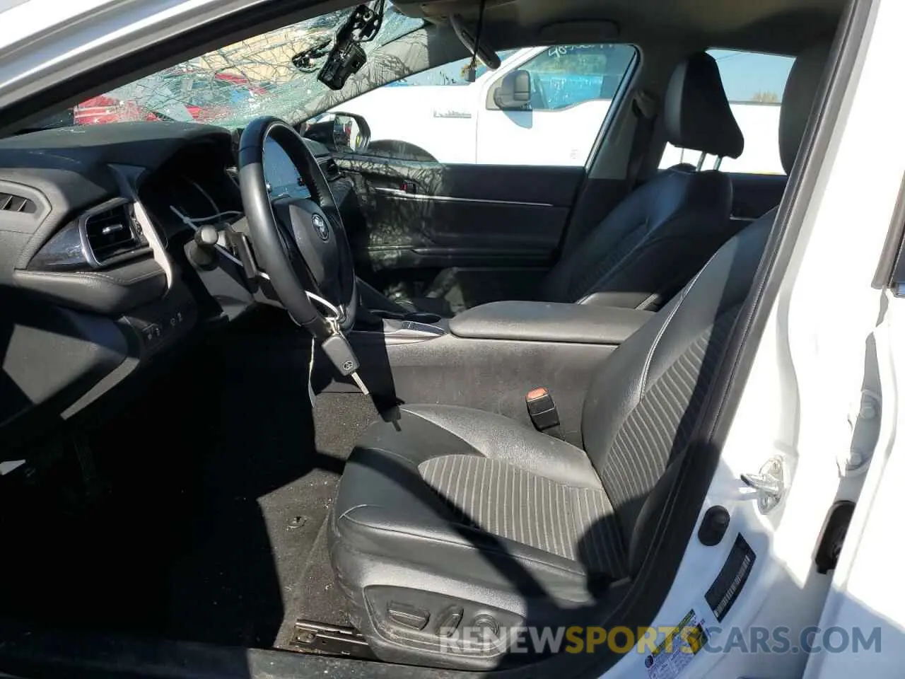 7 Photograph of a damaged car 4T1G11AKXPU769637 TOYOTA CAMRY 2023
