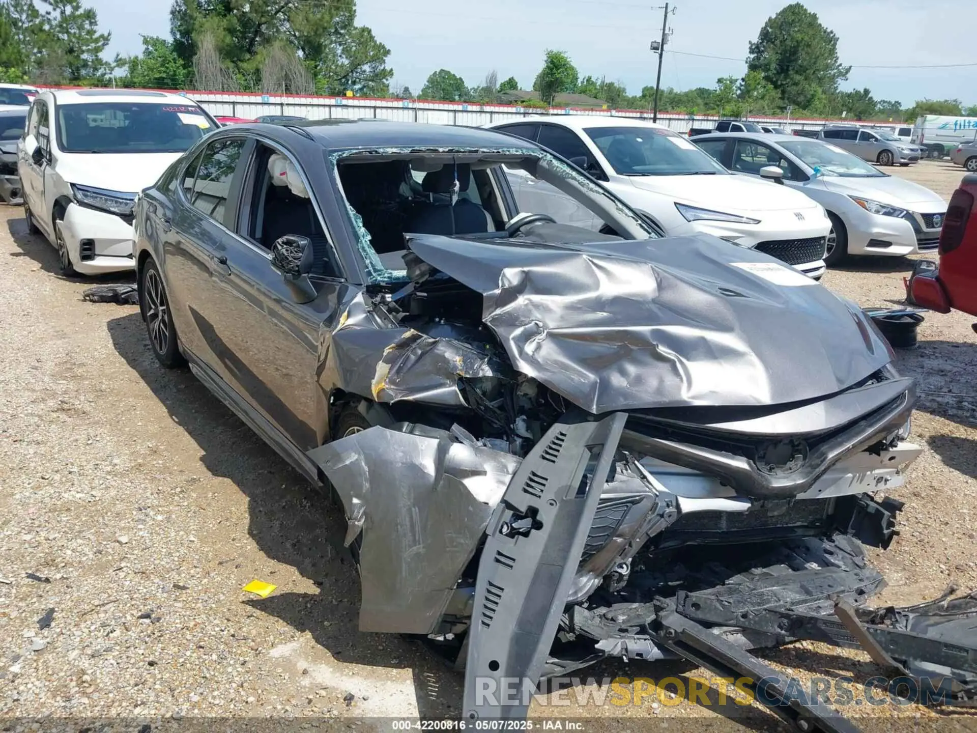 6 Photograph of a damaged car 4T1G11AKXPU800725 TOYOTA CAMRY 2023