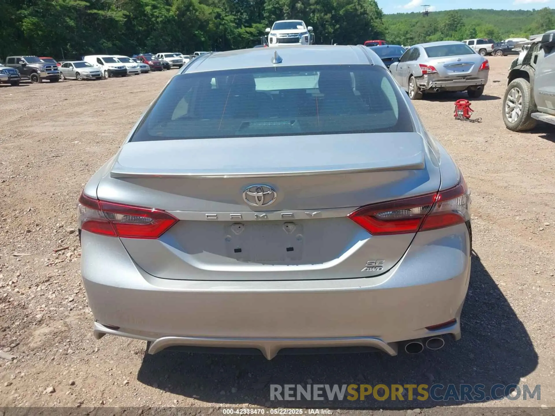 16 Photograph of a damaged car 4T1G11BK0PU103210 TOYOTA CAMRY 2023