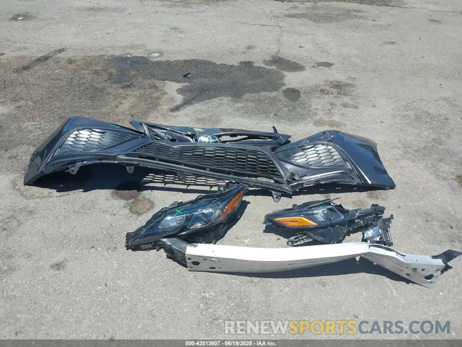 12 Photograph of a damaged car 4T1G11BK1PU086482 TOYOTA CAMRY 2023