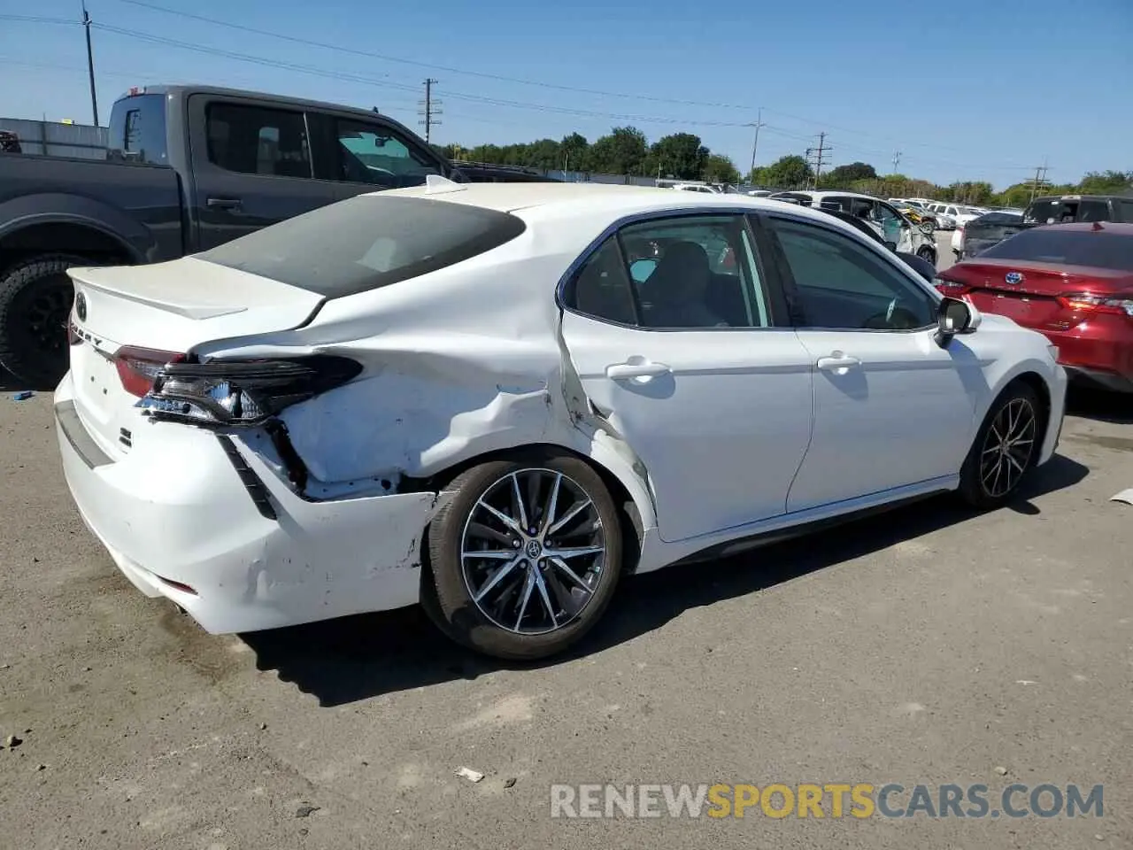 3 Photograph of a damaged car 4T1G11BK4PU073354 TOYOTA CAMRY 2023