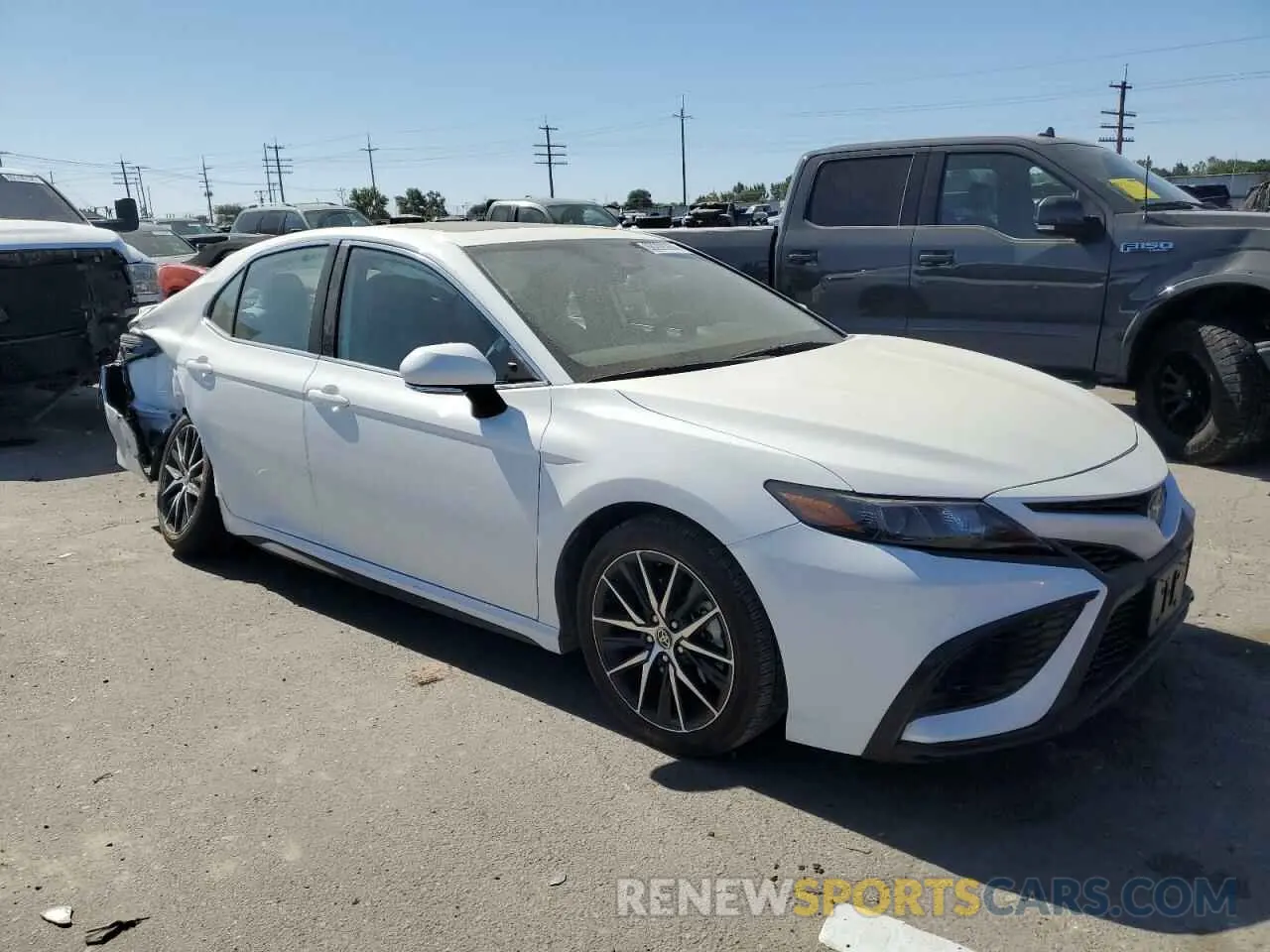 4 Photograph of a damaged car 4T1G11BK4PU073354 TOYOTA CAMRY 2023